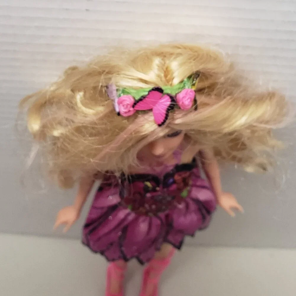 Barbie Mariposa Doll 2008 - Picture 5 of 10